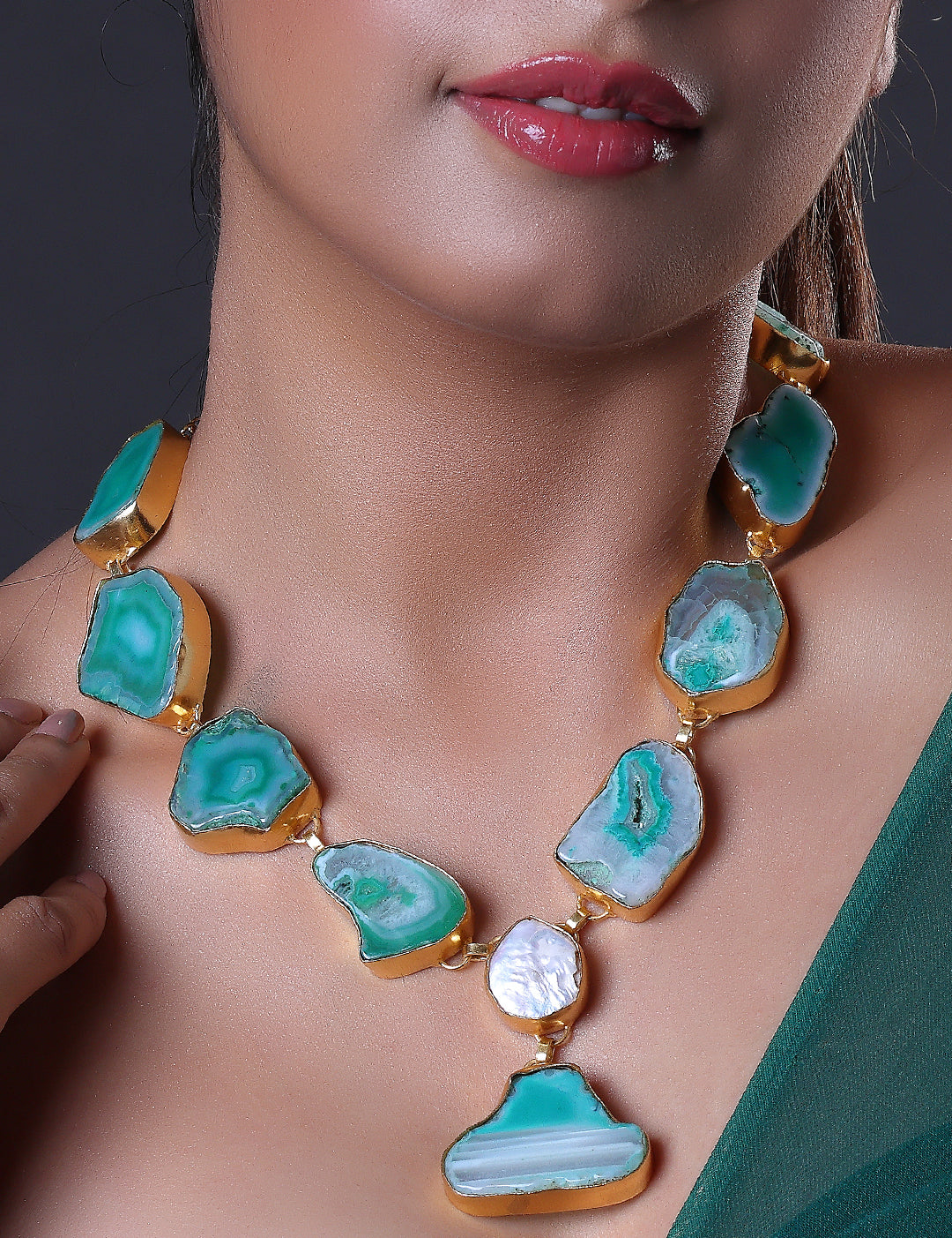 SHELLYJEWELLERS_2025_02_0810542_aa21a310-0307-4513-aca9-14ea42da019b.jpg