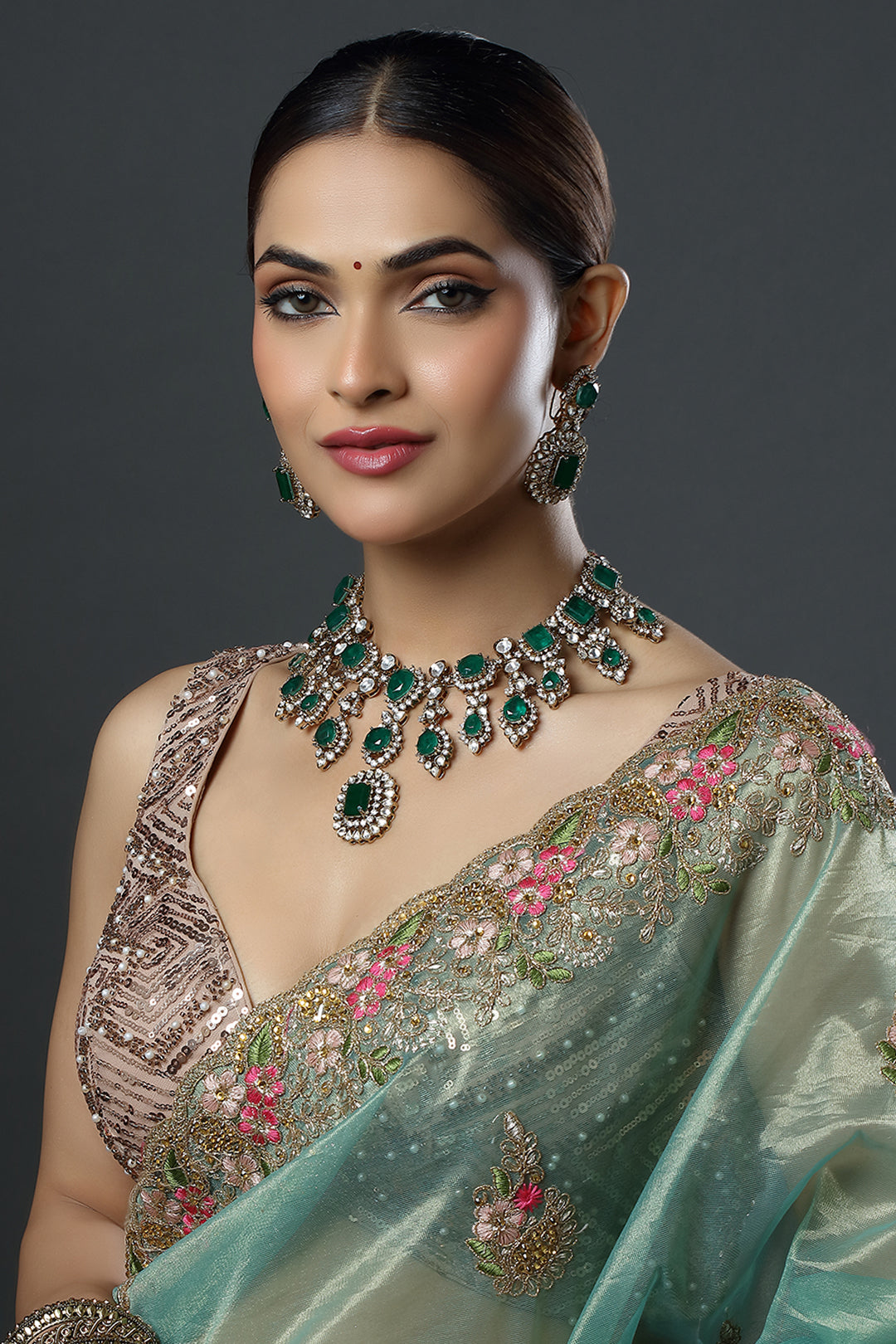 SHELLYJEWELLERS_2025_08_0215393_734bf331-eb00-4f33-be9e-ab4a46204737.jpg