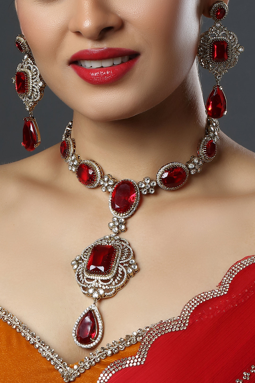SHELLYJEWELLERS_2025_08_0215477_9c576e0a-9b5c-45a4-9d74-0516da4a65a9.jpg