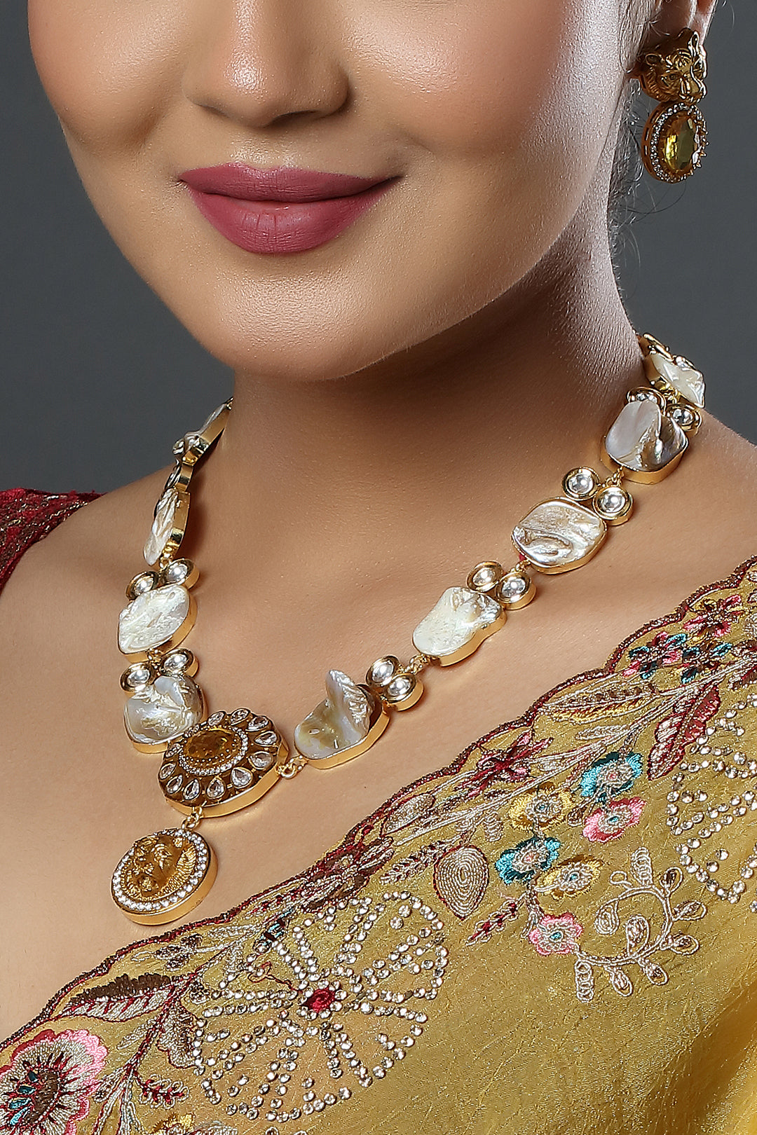 SHELLYJEWELLERS_2025_08_0215891_781f2b7f-1be5-446c-898e-257e624d6e3d.jpg