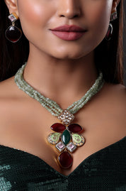 Micron Gold Finish Moissanite Kundan Stone Necklace