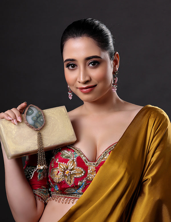 SHELLYJEWELLERS_2025_1_296505_beb04cd8-517f-4951-8607-8c214c082168.jpg