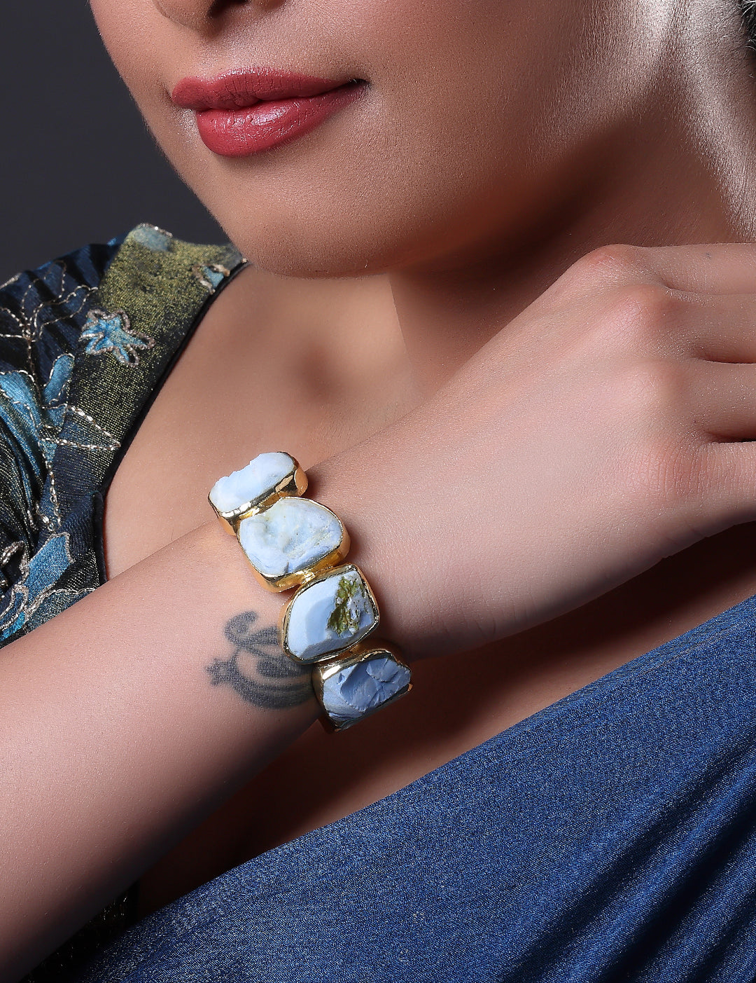 SHELLYJEWELLERS_2025_2_0811581_b8f1fed3-8bdd-4b31-bceb-8fda160d5f8f.jpg