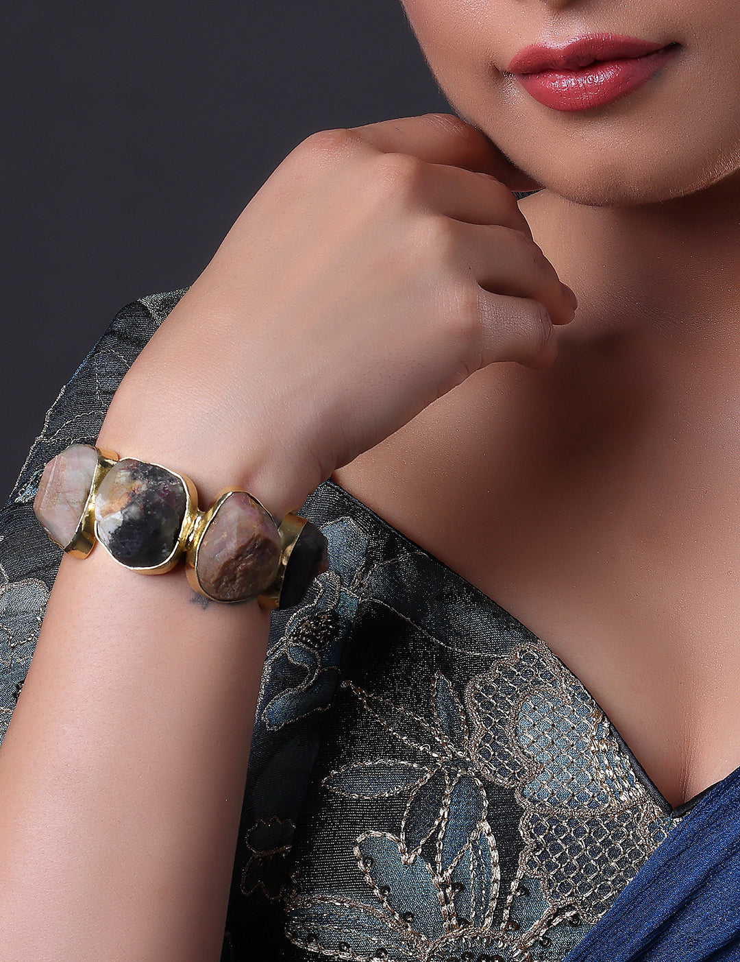SHELLYJEWELLERS_2025_2_0811692_d619c146-0950-4a13-9b31-15fefbdec021.jpg