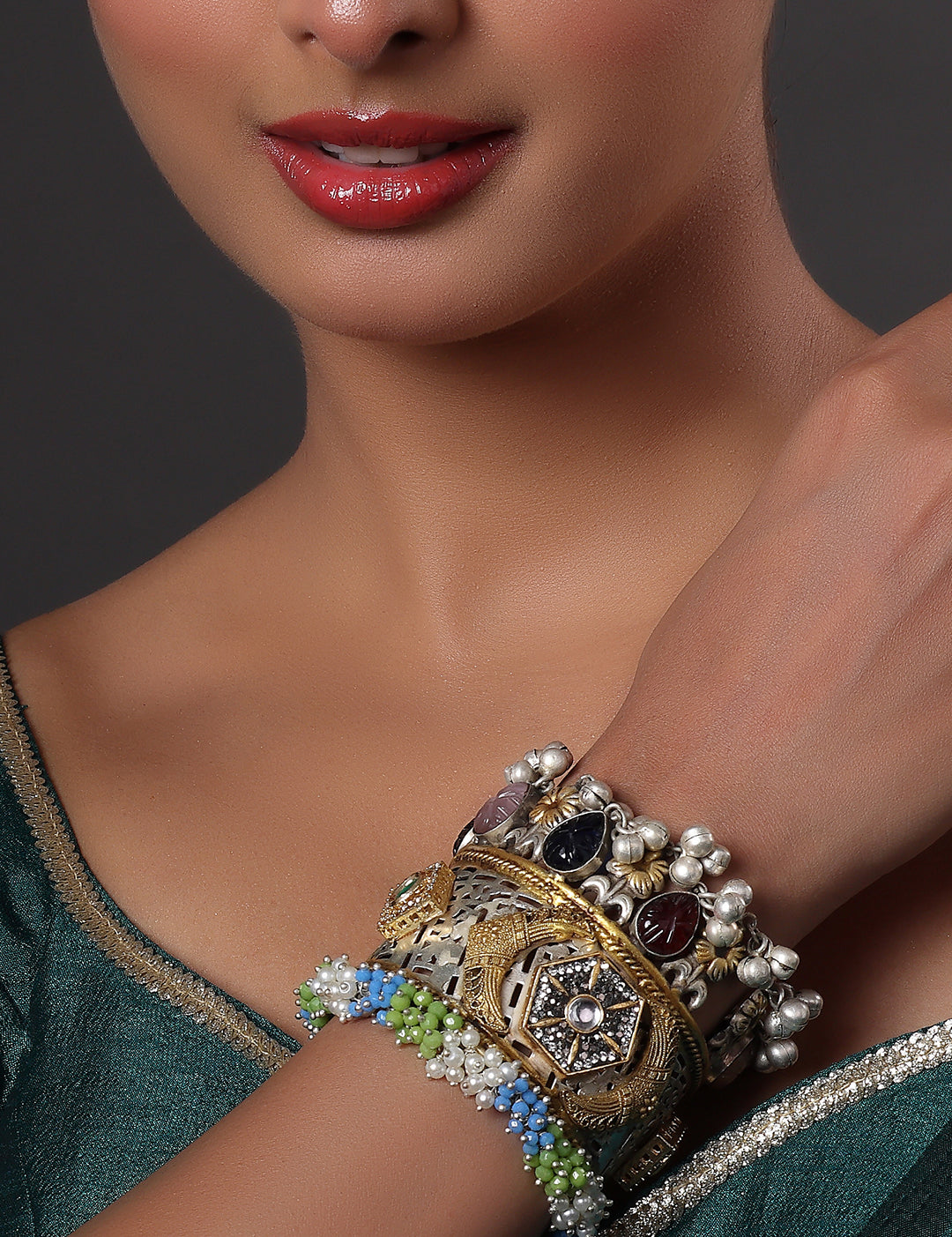 SHELLYJEWELLERYSHOOT_2025_02_2216359_7fca55b4-8394-4278-9493-090eeaa7e783.jpg