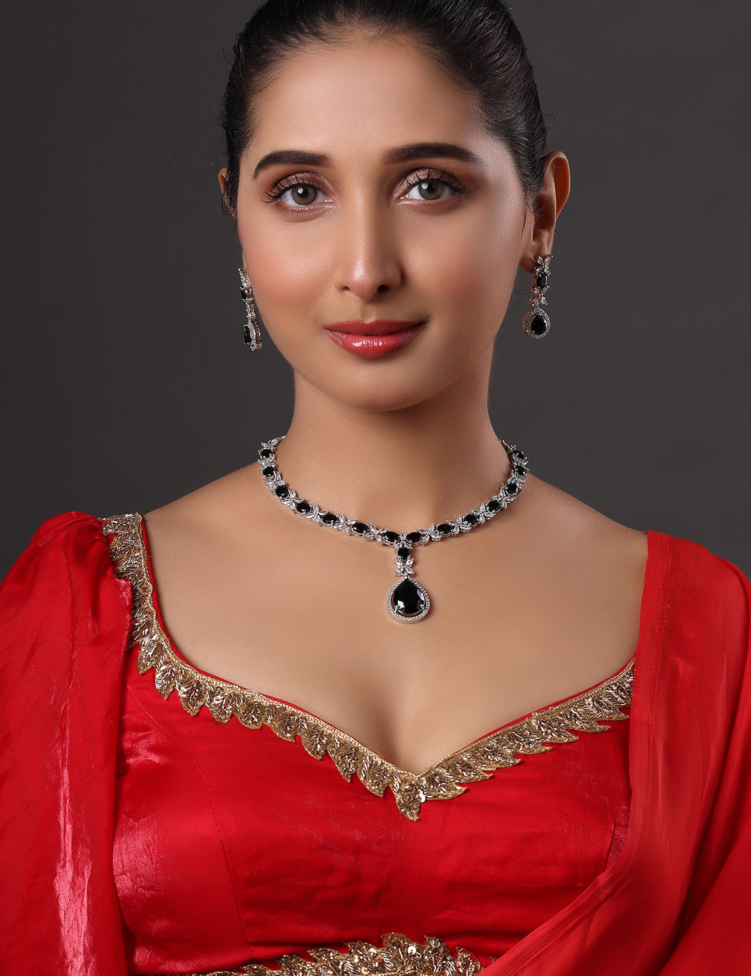 SHELLYJEWELLERYSHOOT_2025_02_2216578.jpg