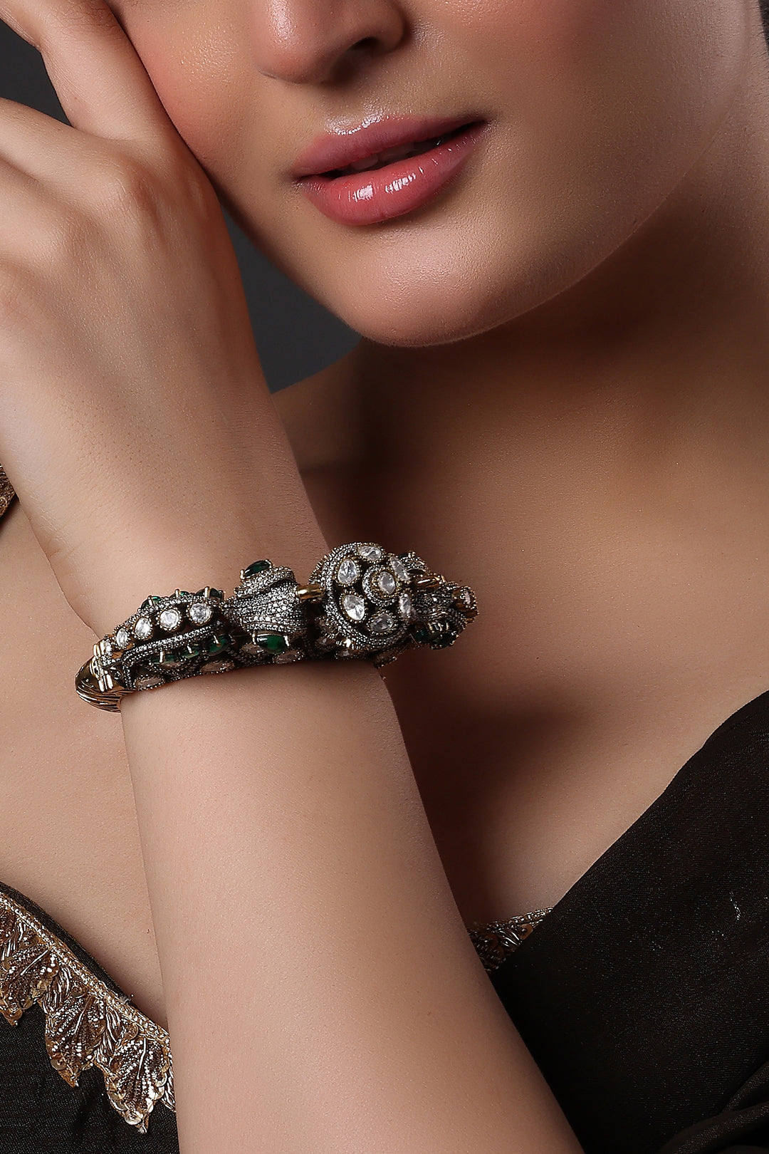 SHELLYJEWELLERYSHOOT_2025_02_2216951.jpg