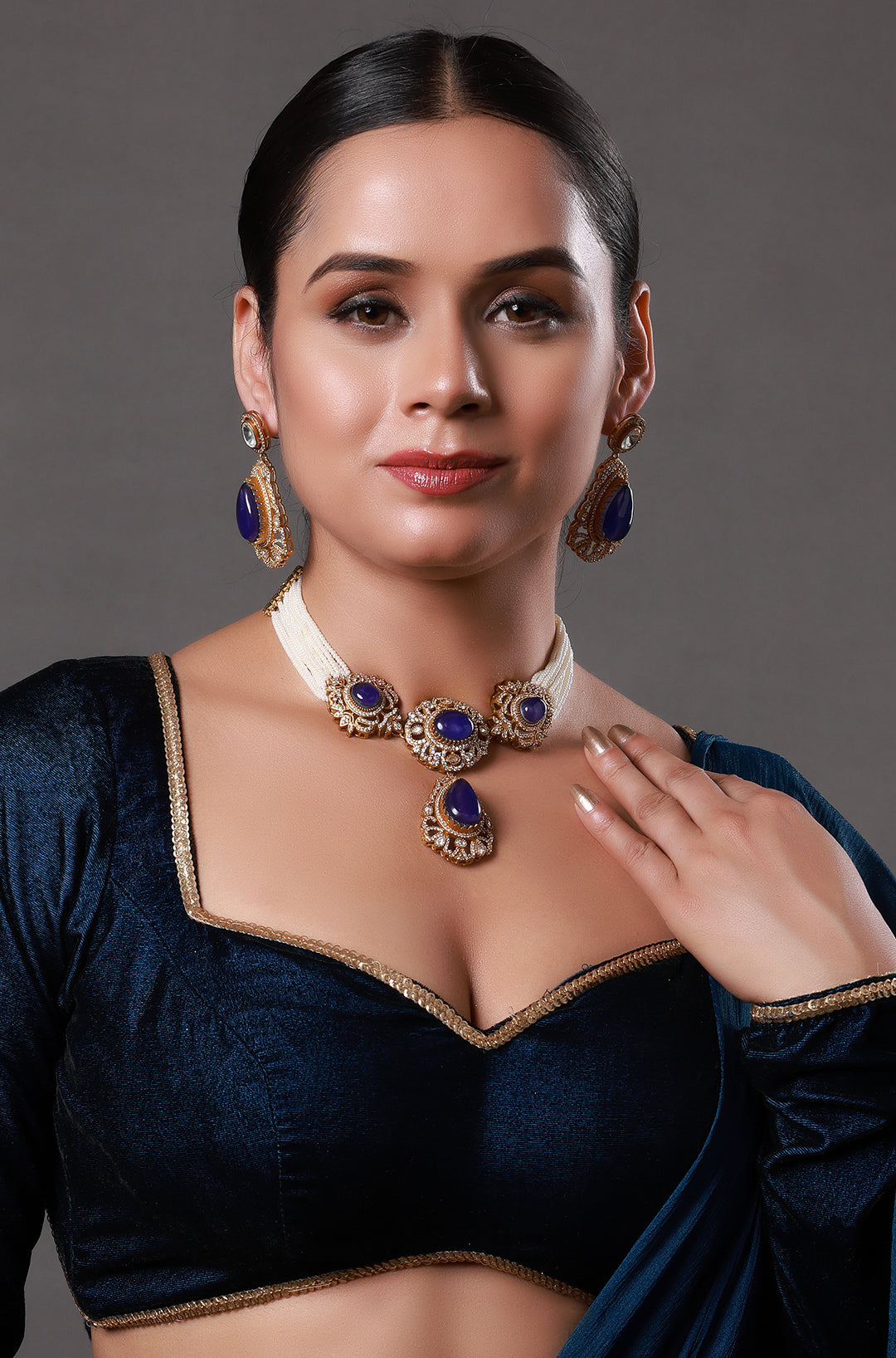Gold Plated Traditional Kundan & Pearl Studded Choker Necklace
