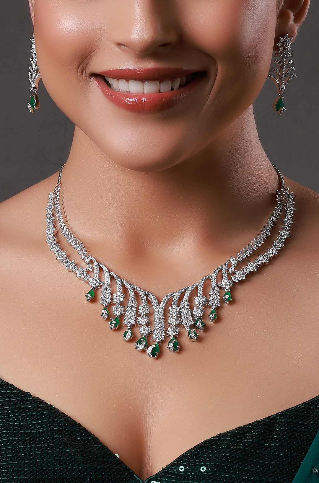 White Finish Zircon & Emerald Necklace