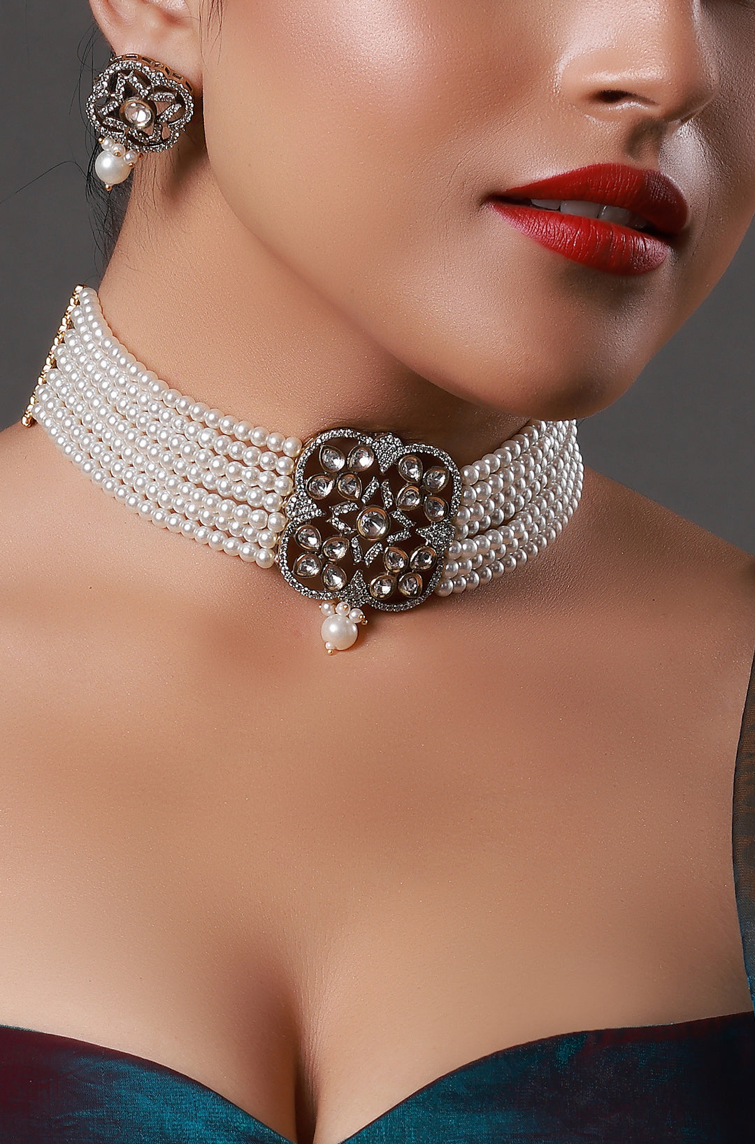 Luxury Pearl Multi Strand Choker Necklace with an Intricate Center Piece