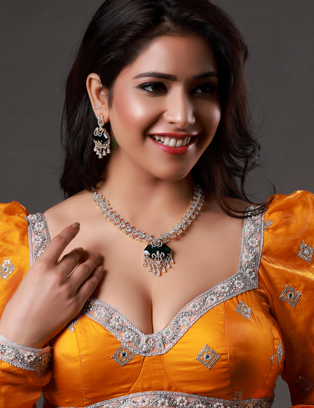 SHELLYJEWELLES_2025_03_0220826_69607f6d-7951-4723-b818-dde69cd95e99.jpg