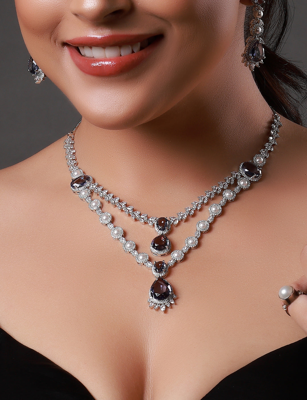 SHELLYJEWELLES_2025_03_0221693_729729de-5753-4494-9099-803ce4e328fc.jpg