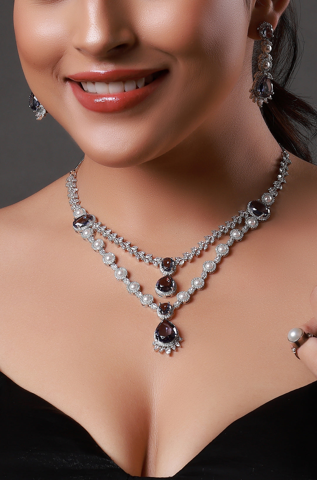 Vintage Old French Rhinestones Necklace