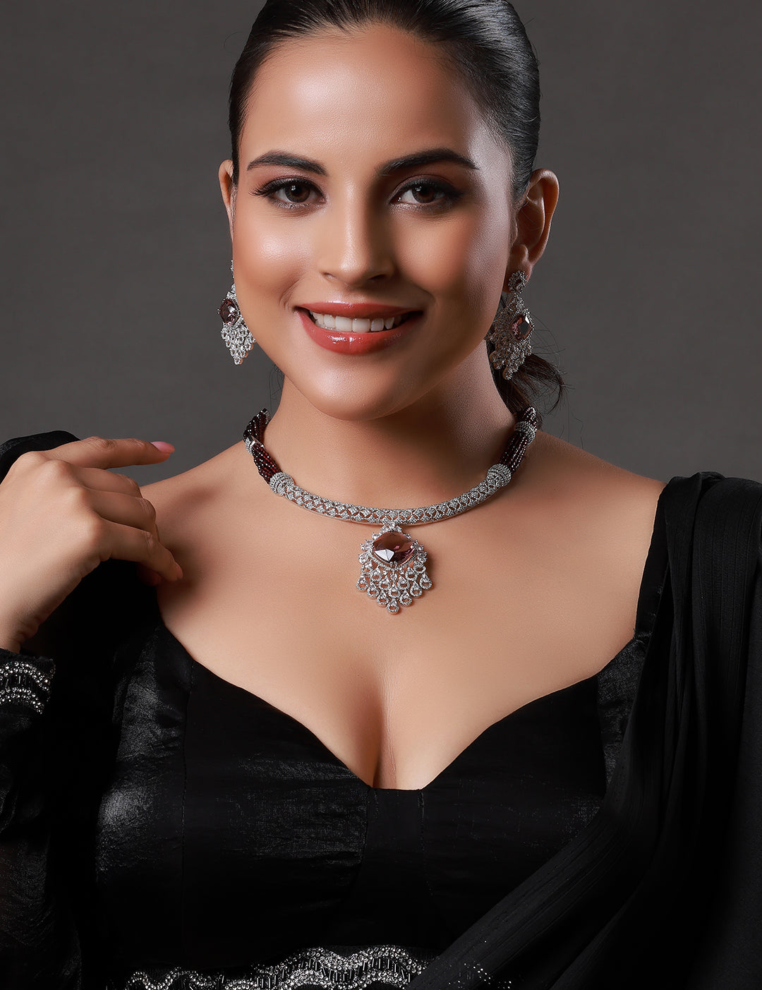SHELLYJEWELLES_2025_03_0221750_8cabc549-87ad-4133-929e-ddd5531f4d65.jpg
