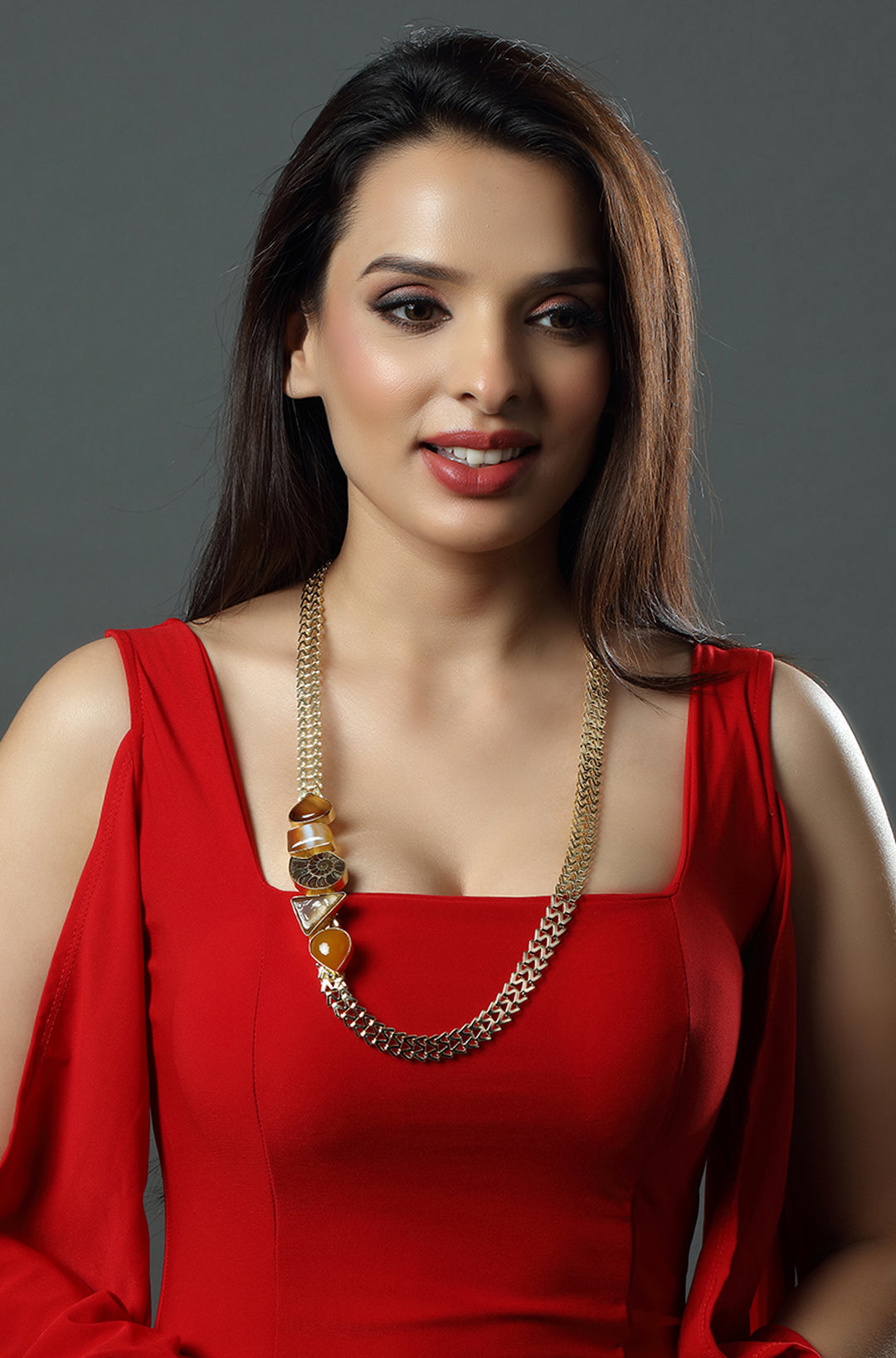 Asymmetric Stone Stream Necklace