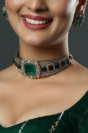 Emerald Luxe Statement Choker