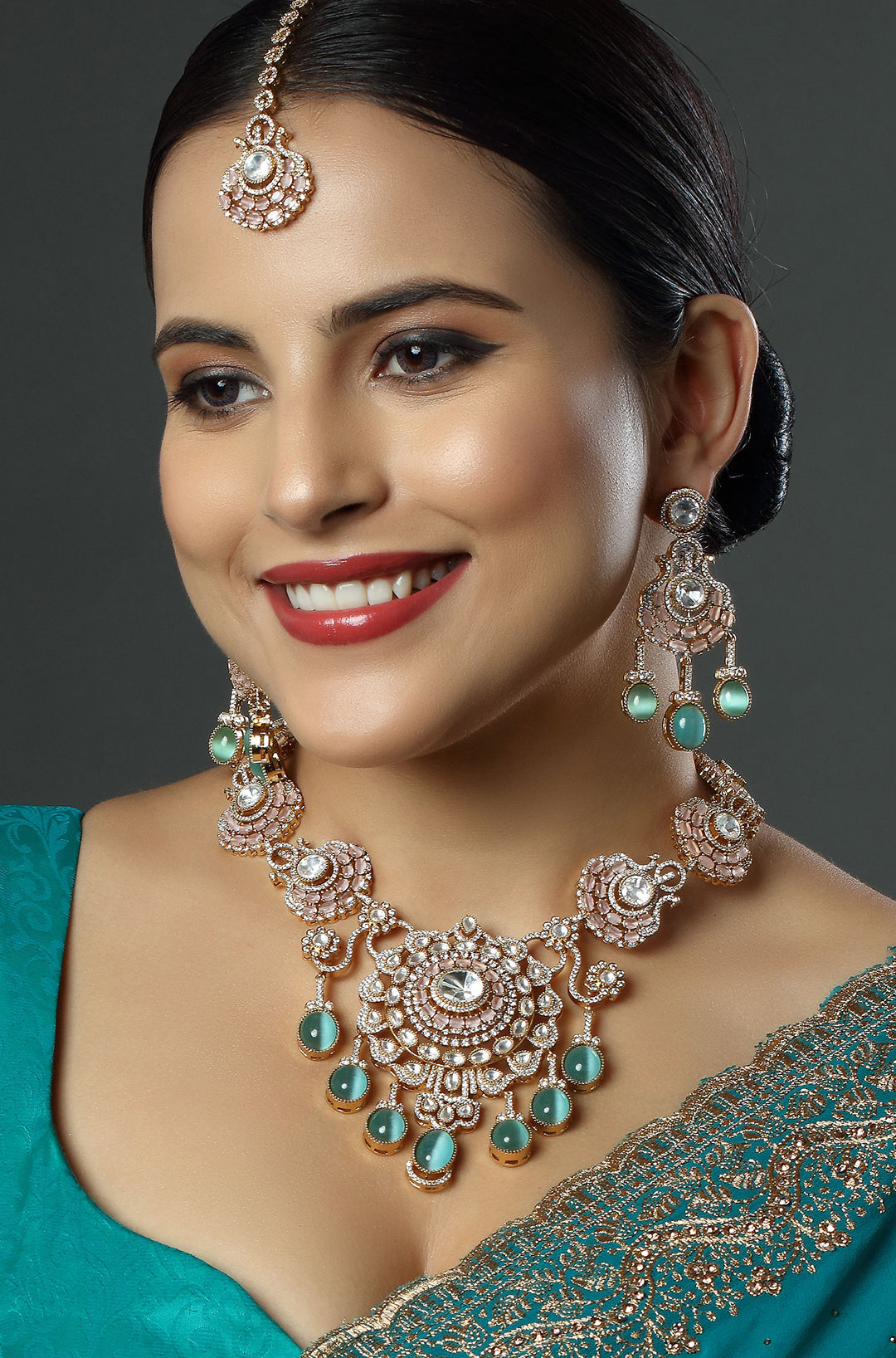 Zenith Aqua Kundan Serenity Necklace