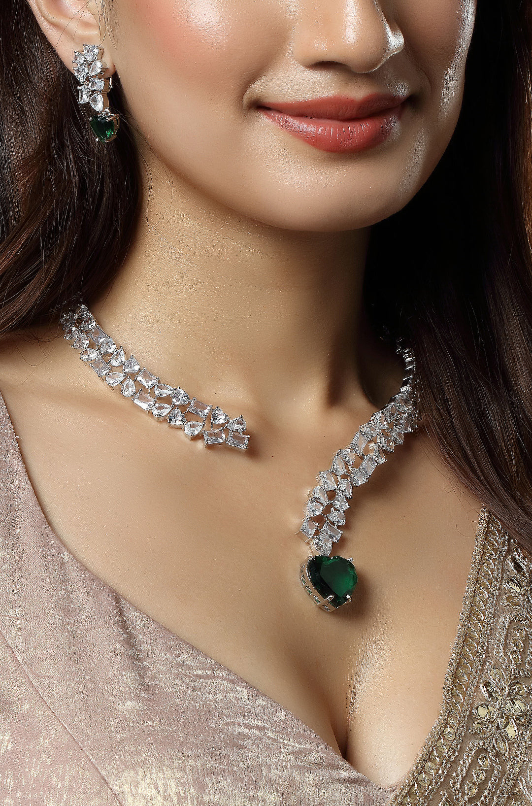 Emerald Heart Rhinestone Choker Necklace