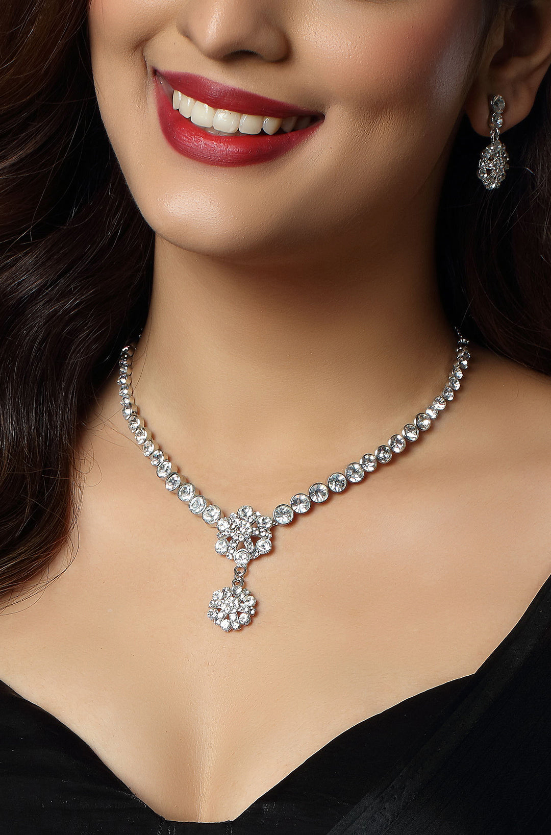 Elegance Floral Rhodium Plated Zirconia Studded Necklace