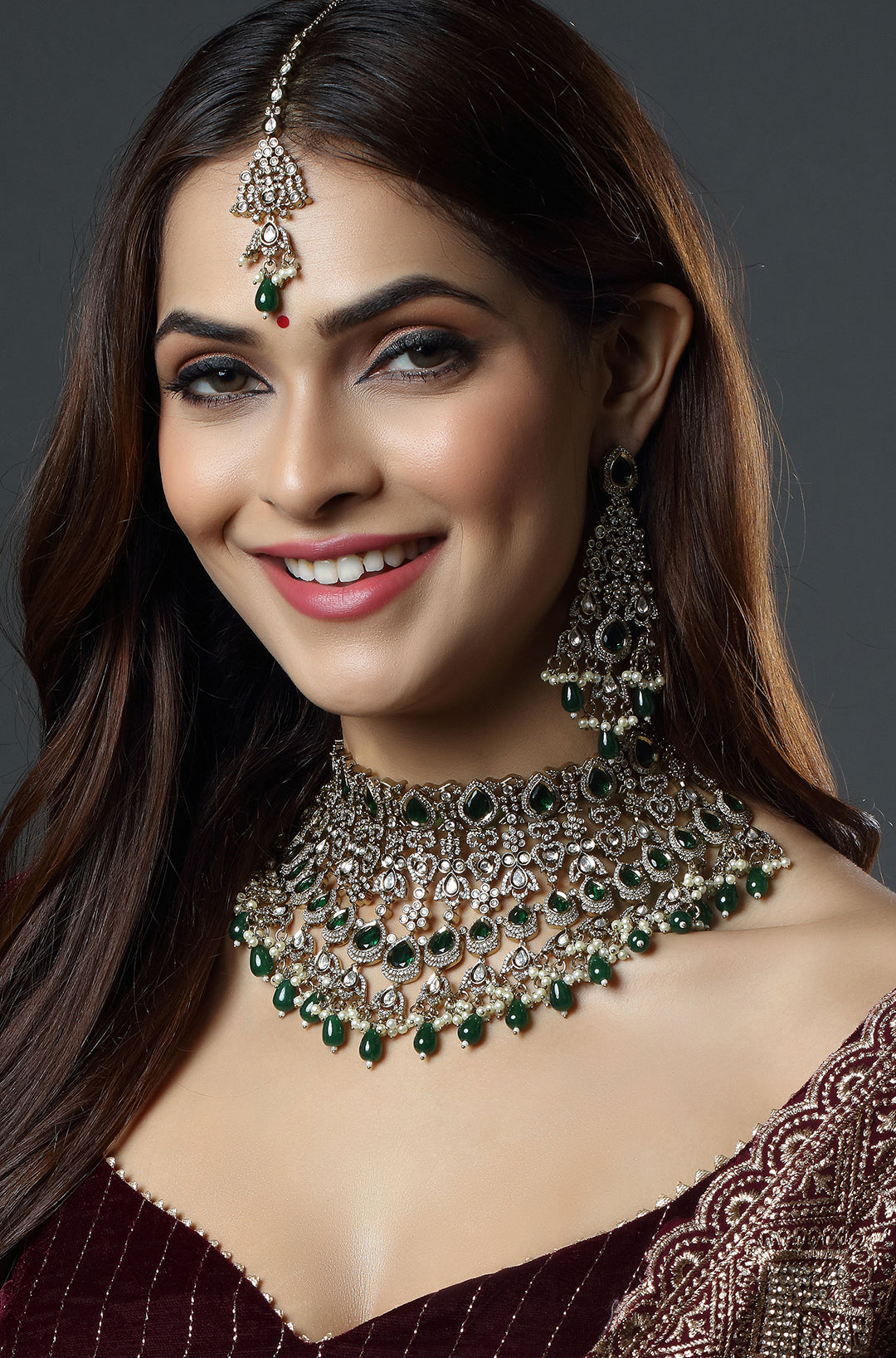 The Verdant Filigree Ensemble Necklace