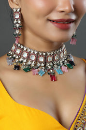 Vibrant Heritage Kundan Choker