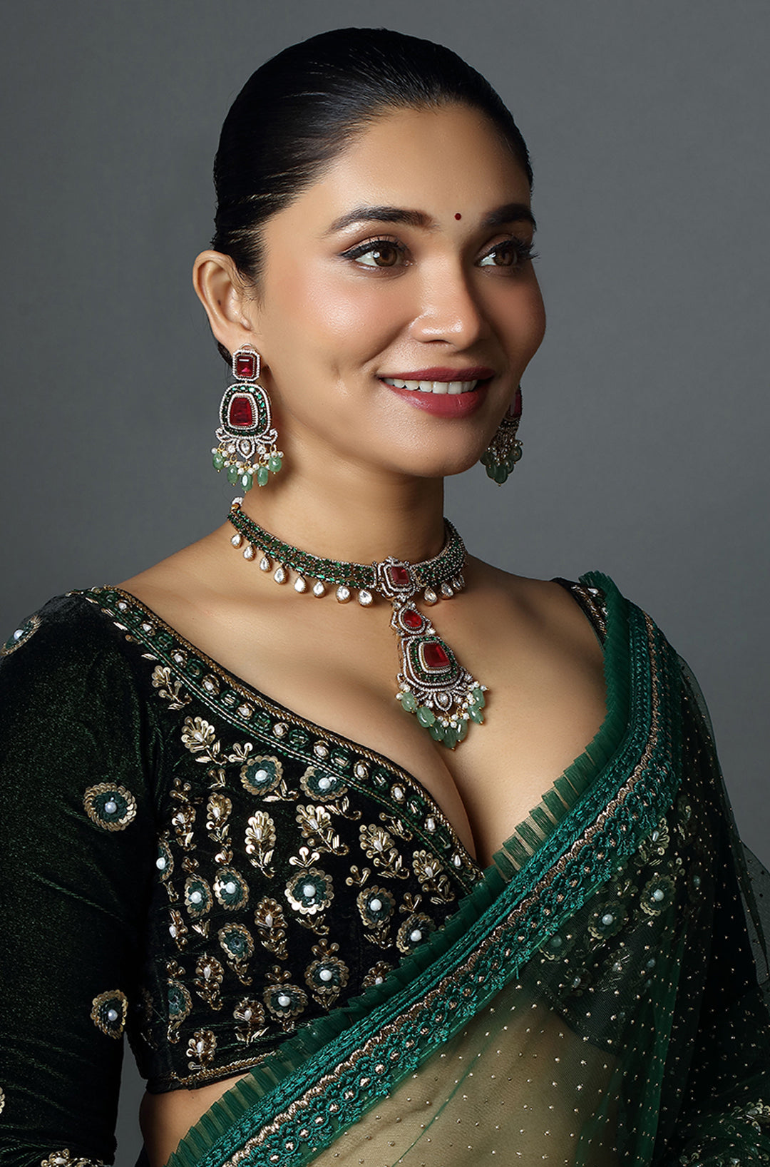 Heritage Crimson Splendor Necklace