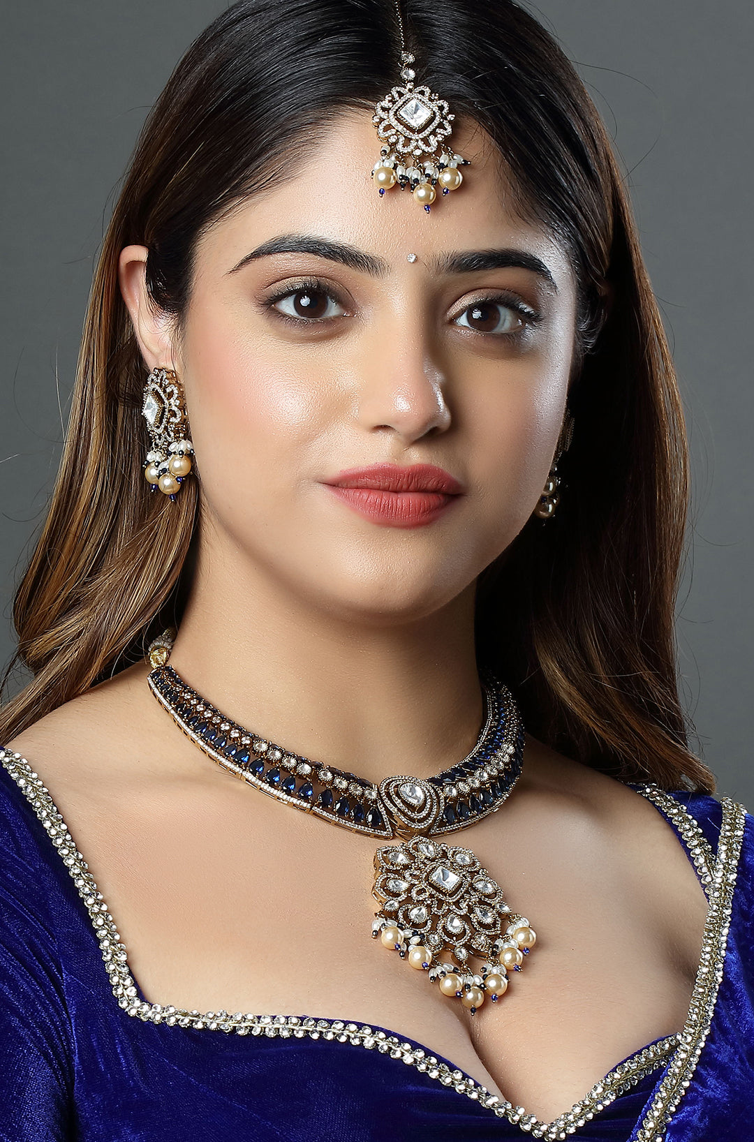 The Dusky Diamond Delight Necklace