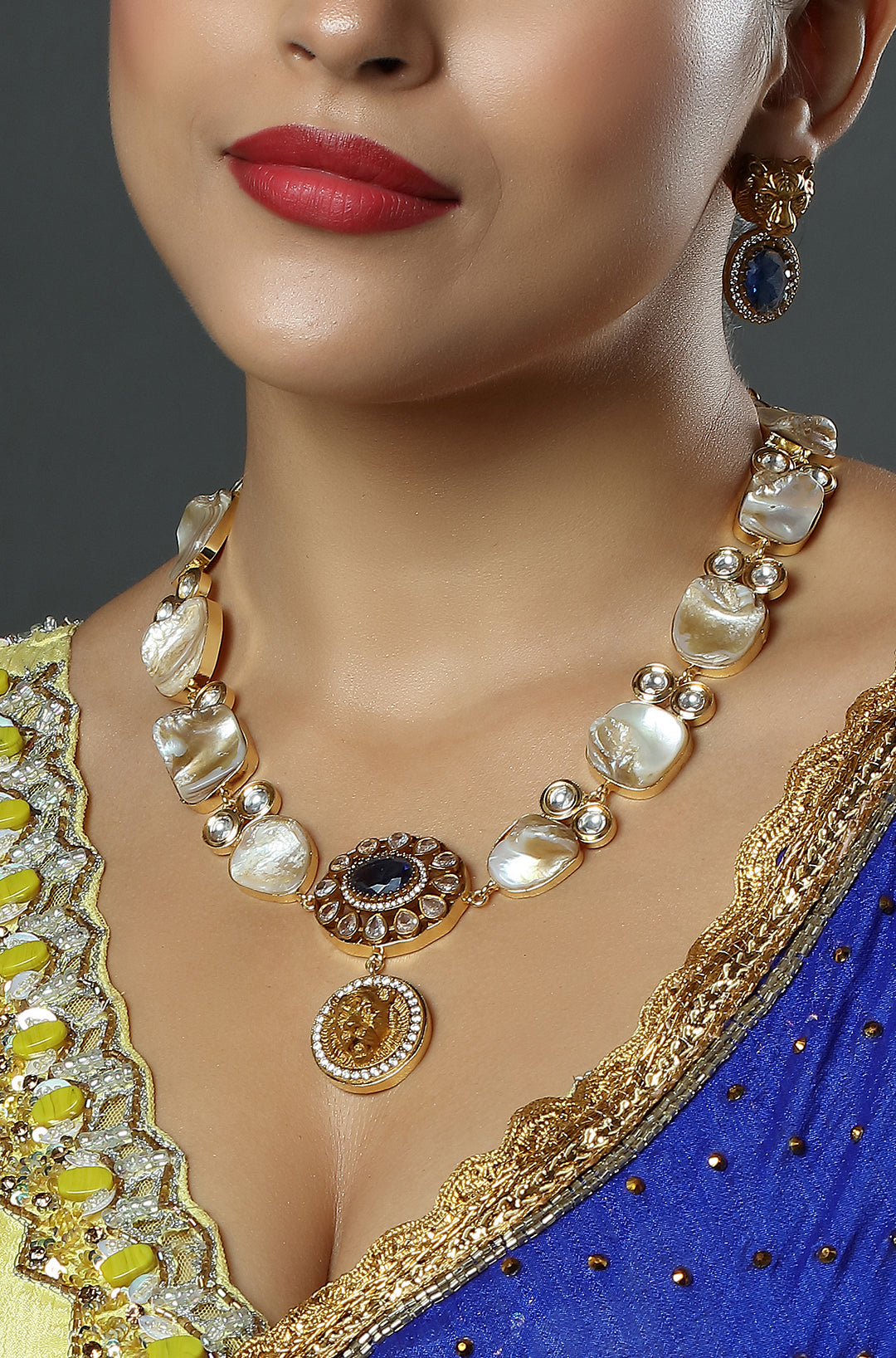 Tiger Emblem Necklace Set for Cocktail Party