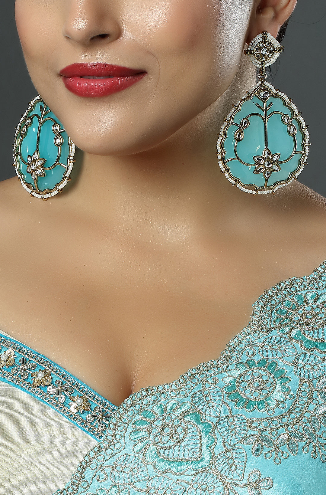 Seafoam Aura Kundan Earrings with Hydro Pearls