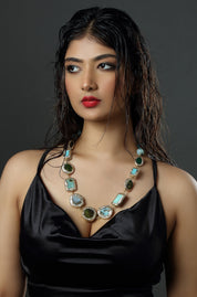 The Iris Circle Necklace