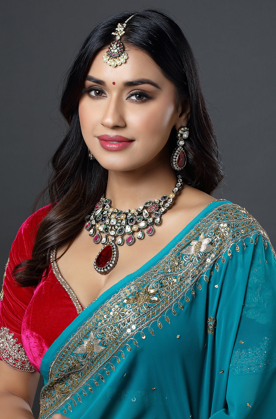 The Glistening Heritage Kundan Necklace