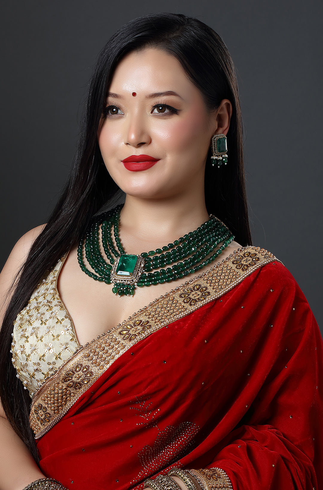 Emerald Elegance Bandai Mala Necklace