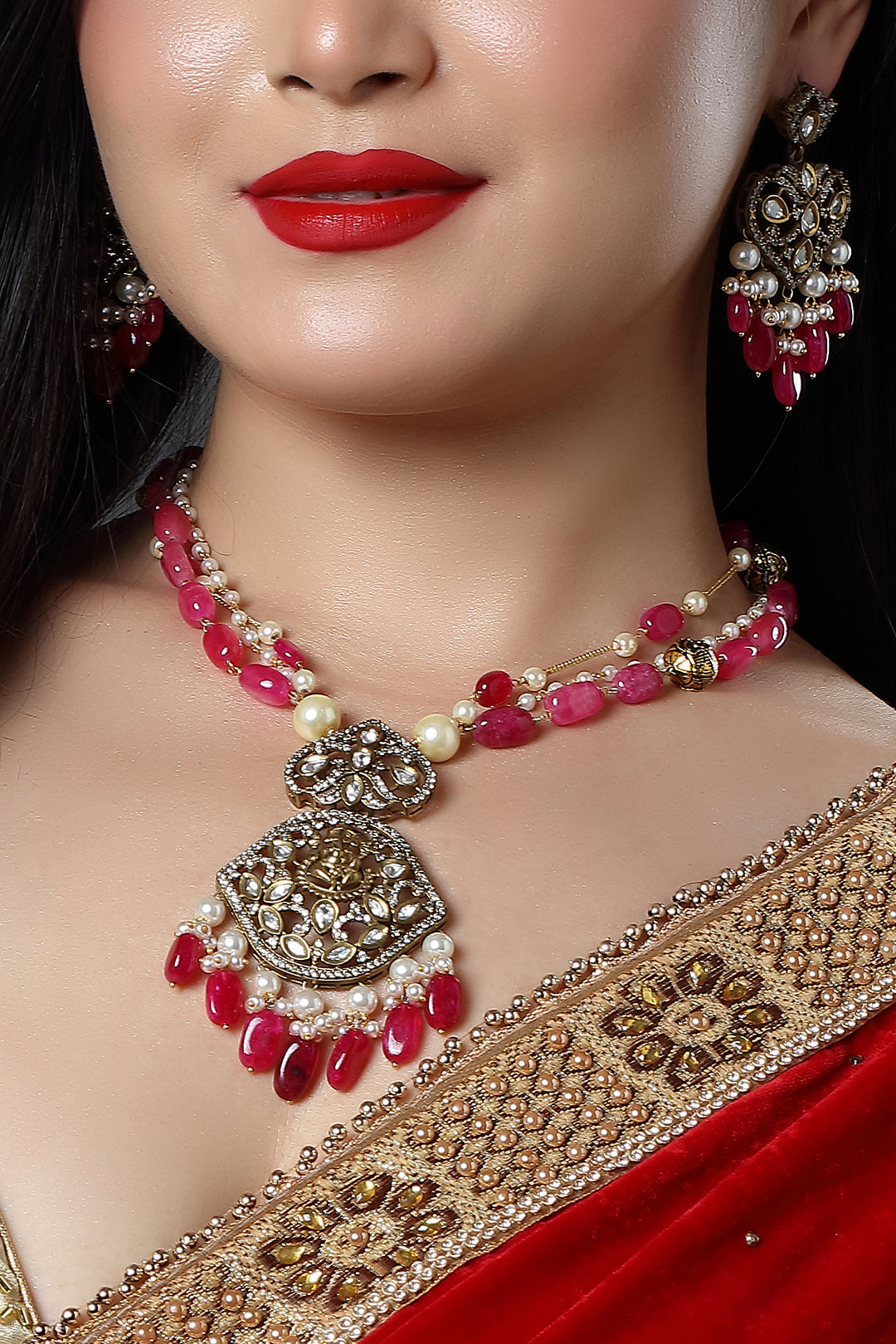 SHELLYJEWELS_2025_07_125310_5d855595-93d0-4153-8f57-1b74e2f53b01.jpg