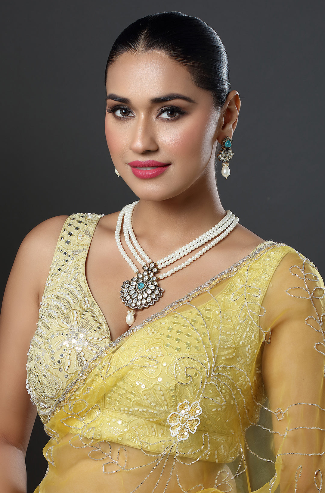 The Starlight Kundan Necklace