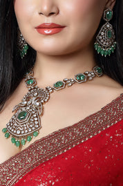 The Green Grandeur Necklace