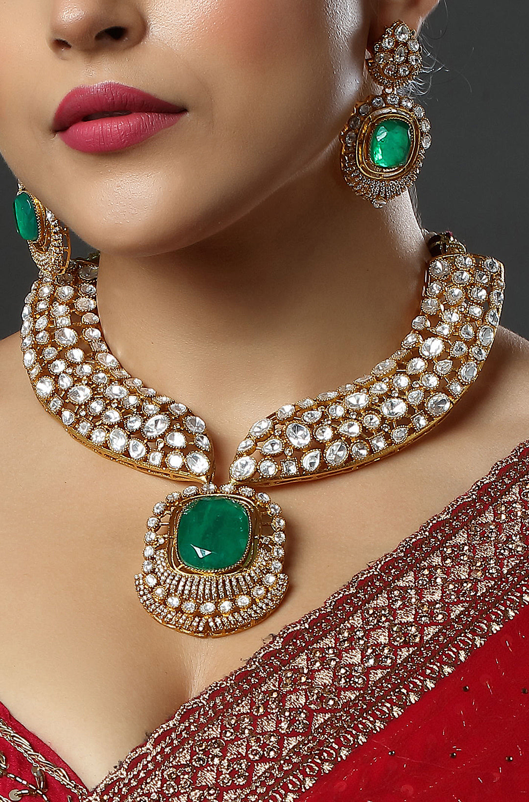 The Emerald Grandeur Kundan Necklace