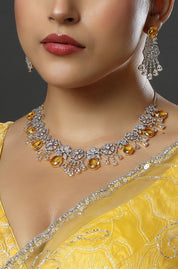 Diamond Necklace with Flower Pattern Necklace Set