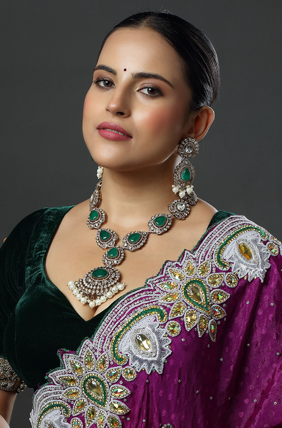 Royal Green Kundan Ensemble Necklace