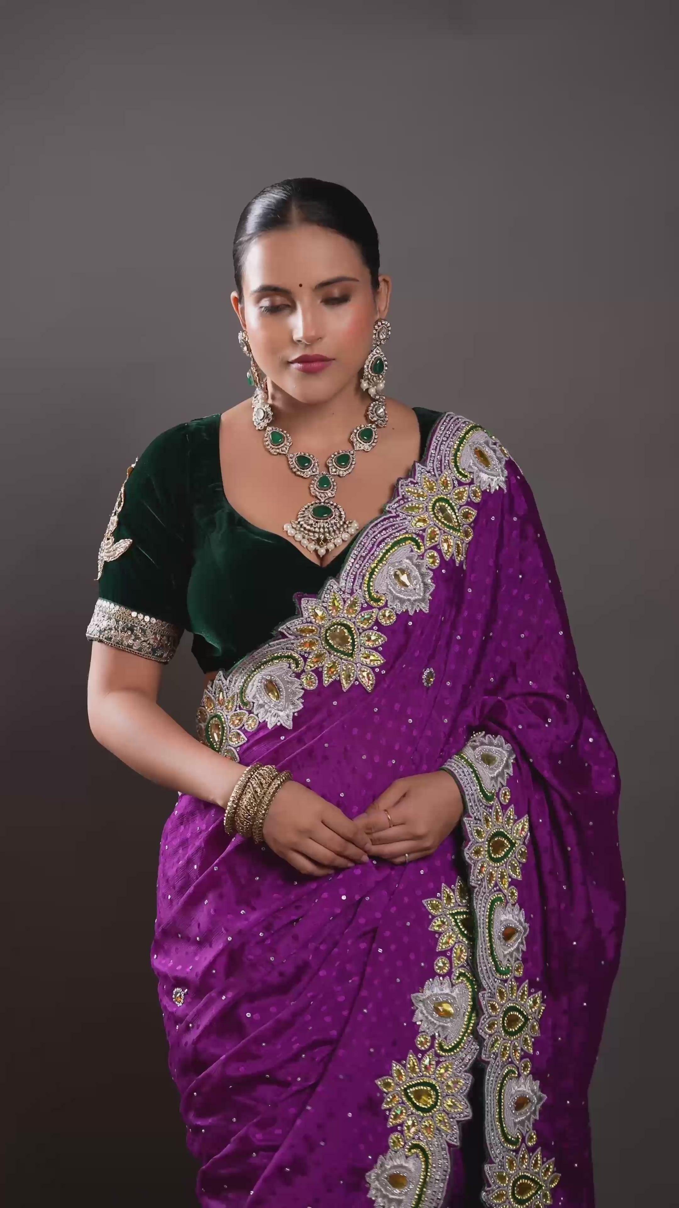 Royal Green Kundan Ensemble Necklace