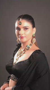 Gold Finish Kundan & Multi-Colored Stone Necklace with Maang Tika