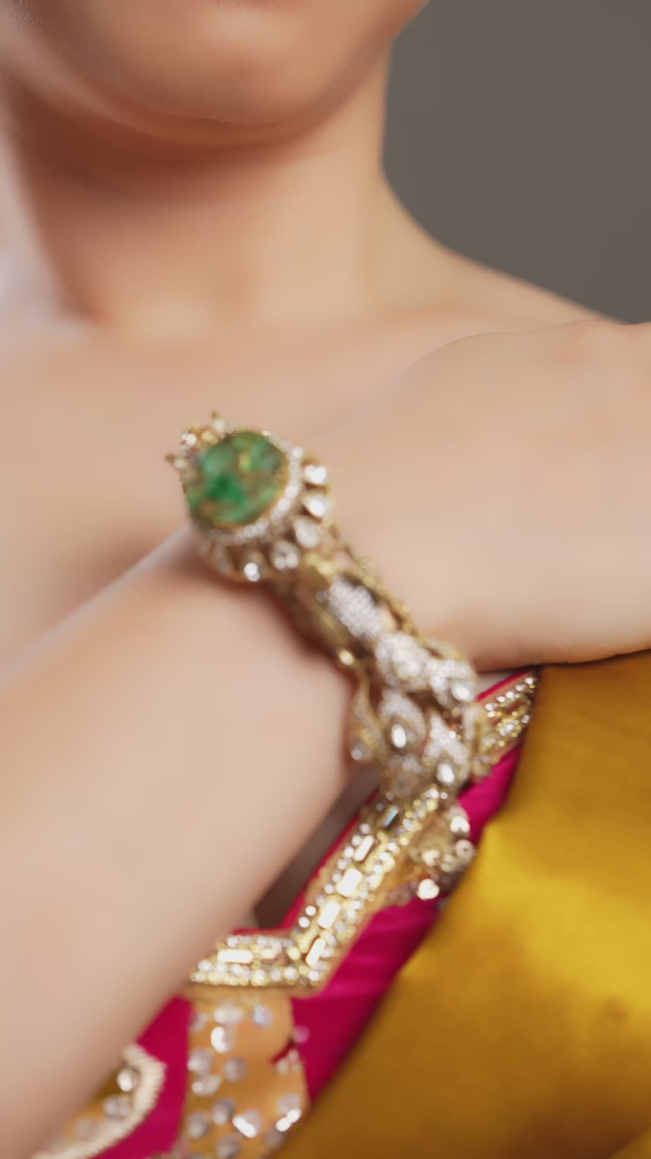 Green Doublet Stone Kundan Openable Bangle
