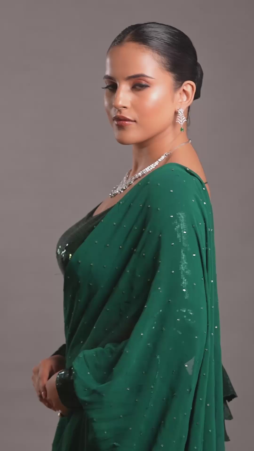White Finish Zircon & Emerald Necklace