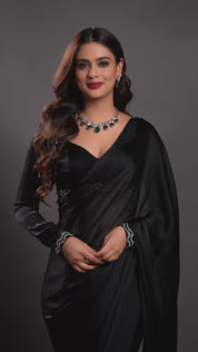 The Waves of Verdance Ensemble Necklace