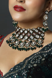 Kundan & Green Bead Choker Necklace Set