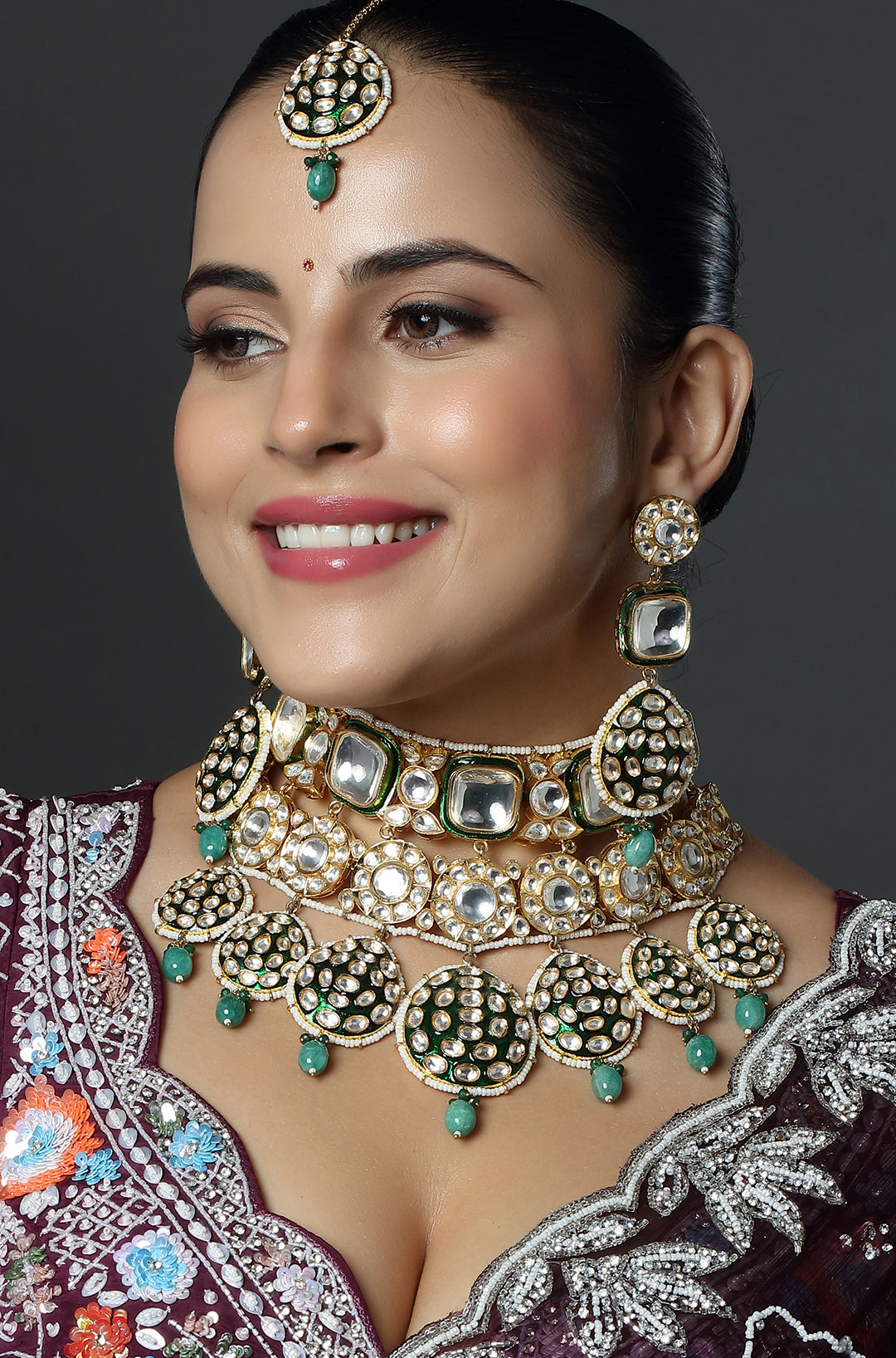 Kundan Choker with Green Bead Accents