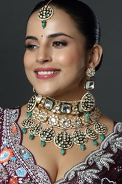Kundan Choker with Green Bead Accents