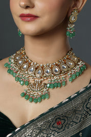 Emerald Drop Kundan Necklace Set